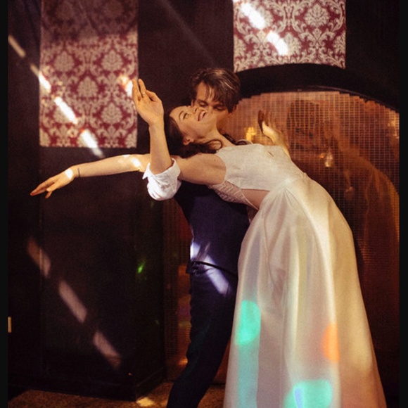 Elise Hameau Polly Wedding Gown - Picture 7 of 9